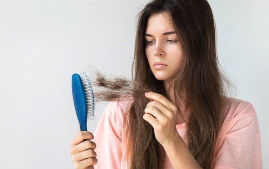 وصفات لعلاج تساقط الشعر في المنزل | أقوى وصفة لتساقط الشعر طبيعية 100%